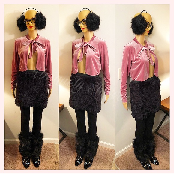 Petticoat Alley Warm Fuzzy Mini-Skirt - Picture 8 of 8